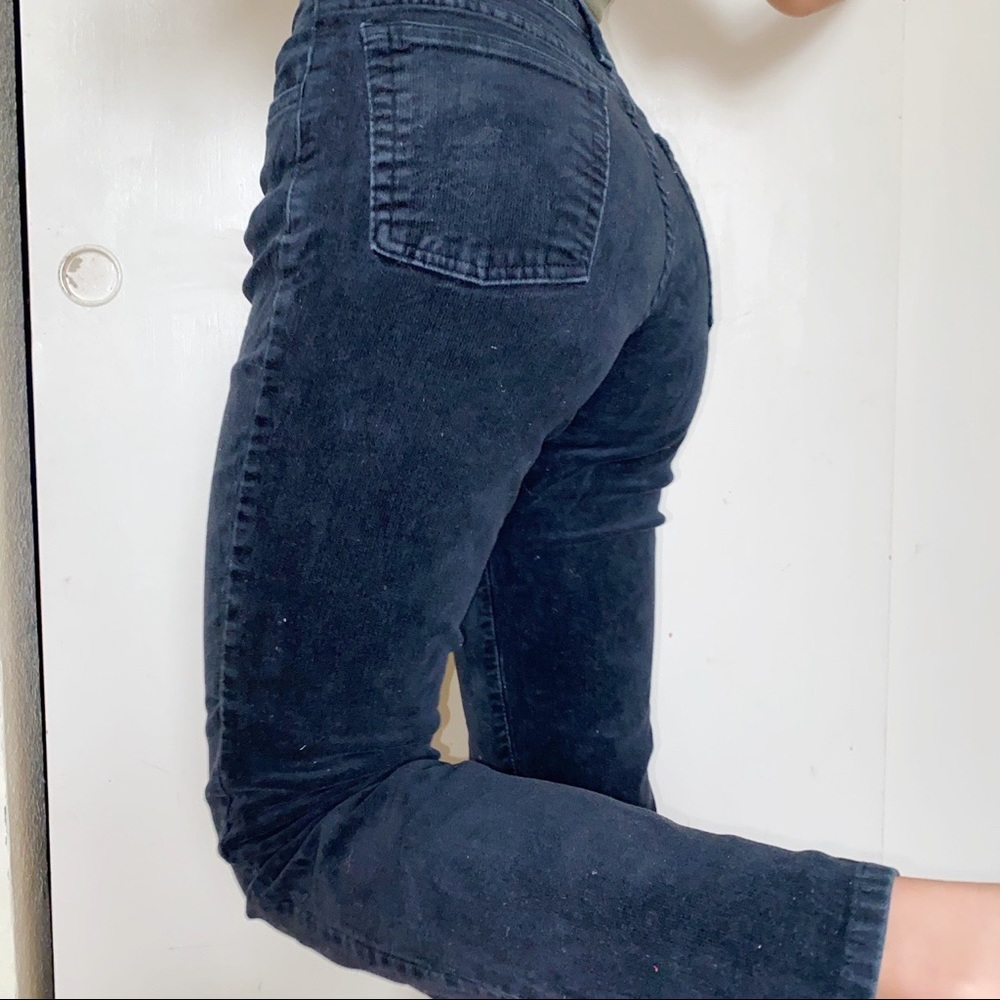 WRANGLERS BLACK CORDUROY JEANS